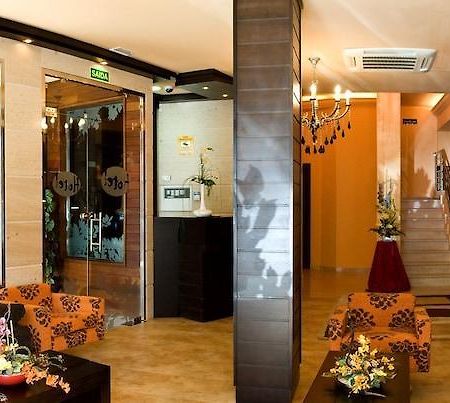Hotel Tio Manolo De Noia Exterior photo
